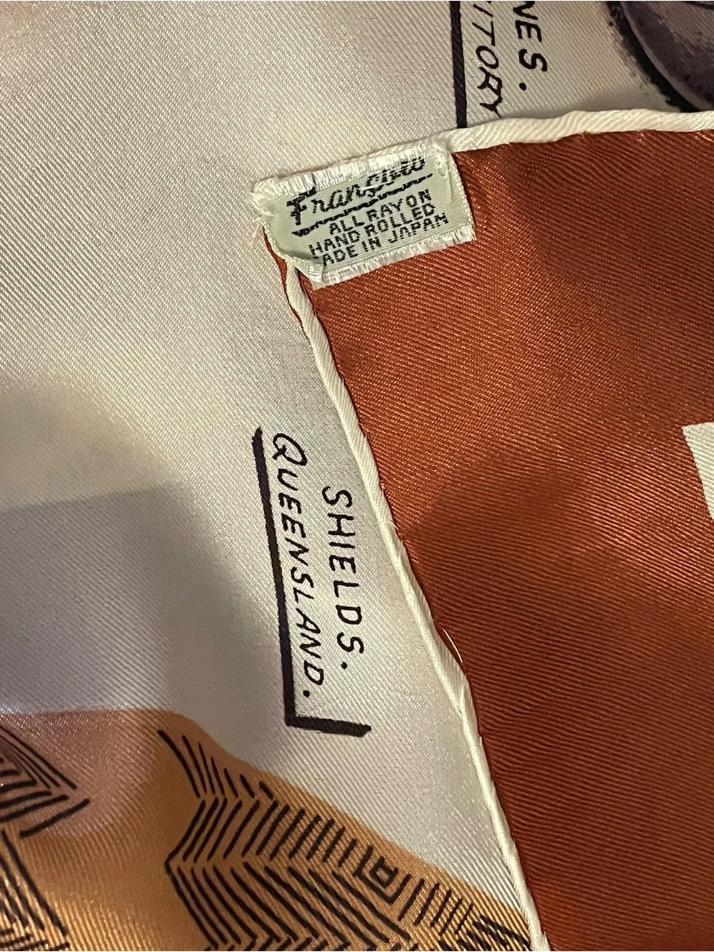 Rare Vintage Australia Souvenir Scarf Francoise 26 In Good Condition